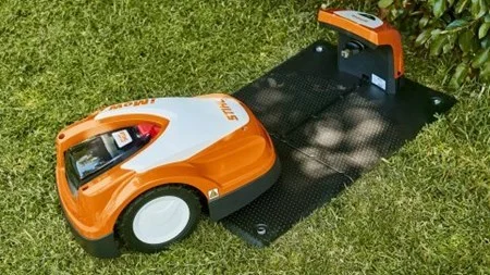 Pribor za robotske kosilice